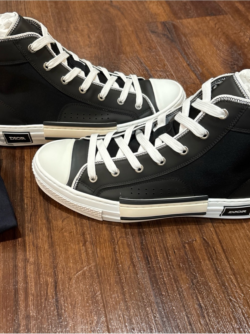Dior Black and White Men’s High-Top Sneakers 3SU218 YBRP size 42(US9) NEW